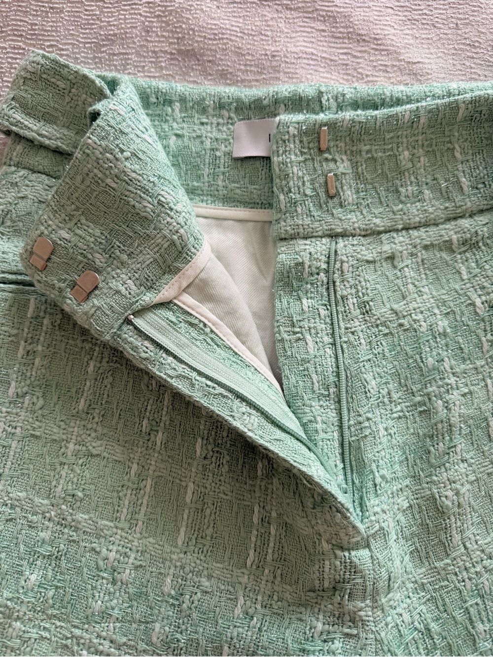IRO Mint Green Glitter Tweed High-Waist Textured Shorts with Waist Tie, Size 36 - Picture 2 of 10